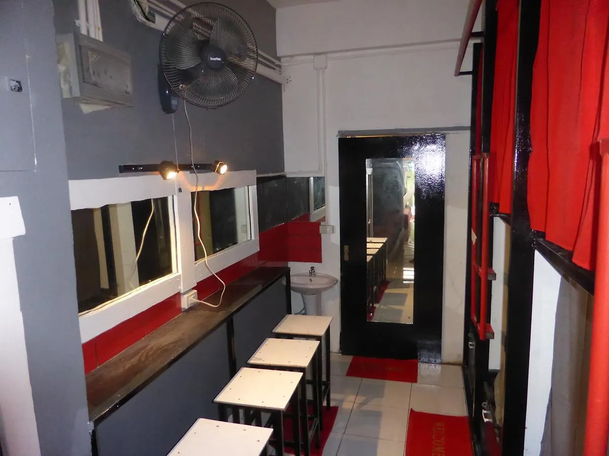 Dormsin Hostel Phi Phi Don